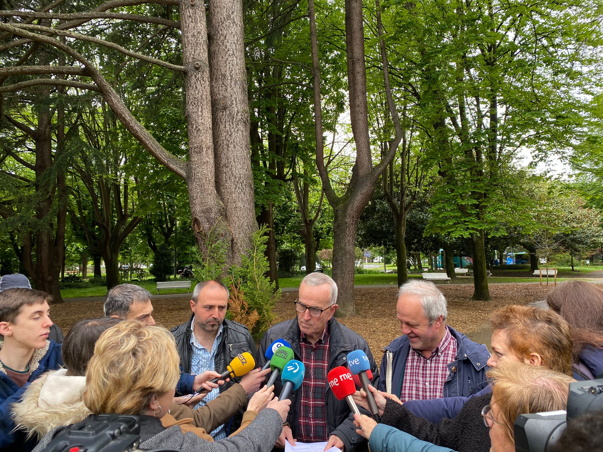 Gipuzkoako BASO elkartea, ENBA y EHNE denunciamos los ataques que proliferan para dañar y atemorizar a los propietarios forestales